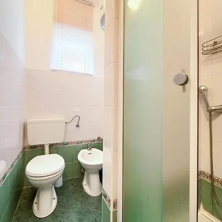 Dubravka Apartment *